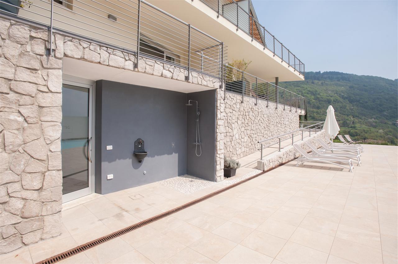 Terrazze Sul Garda Aparthotel Tenno Exterior photo